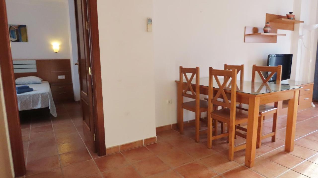 Apartamentos Nerjaluna Εξωτερικό φωτογραφία