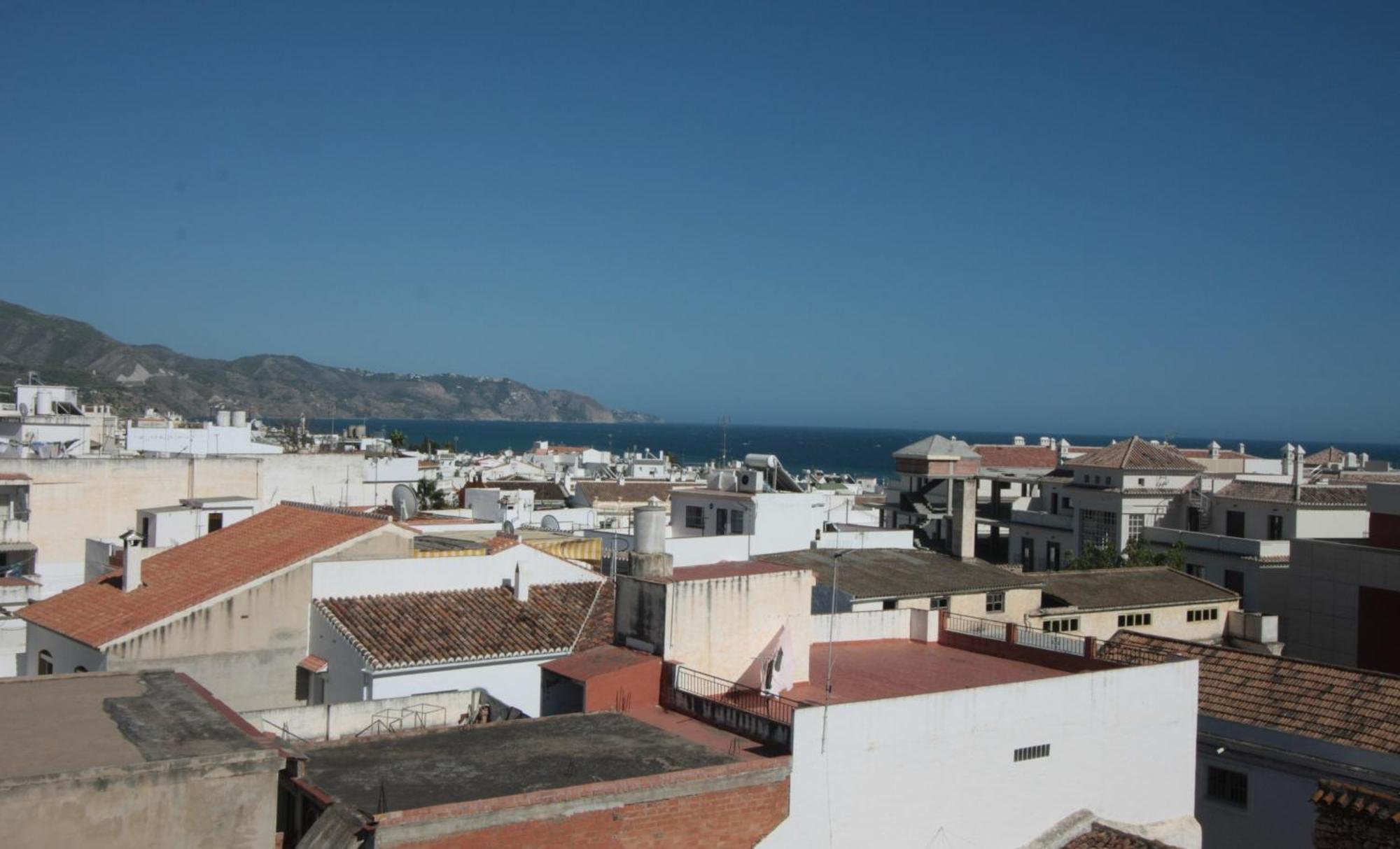 Apartamentos Nerjaluna Εξωτερικό φωτογραφία